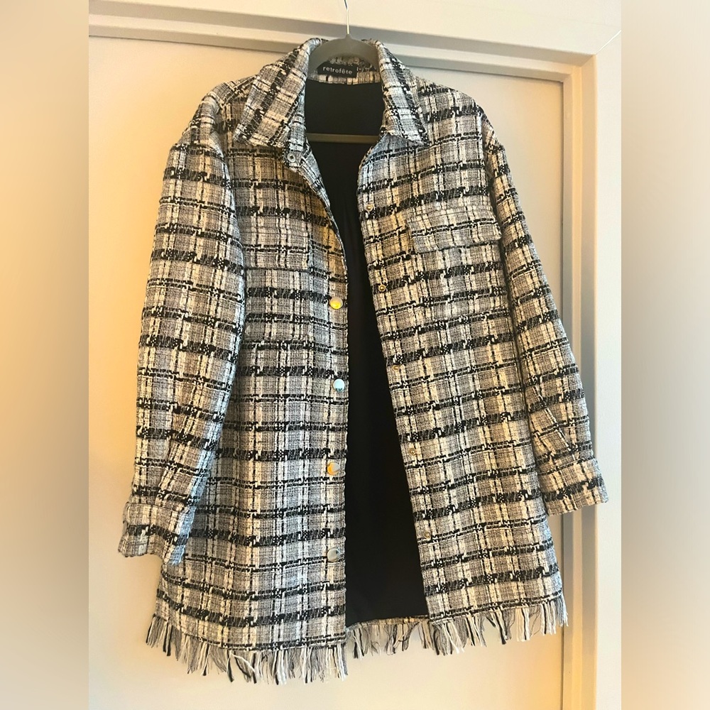 GORGEOUS Retrofete jacket with fringe detail 🖤🩶🤍